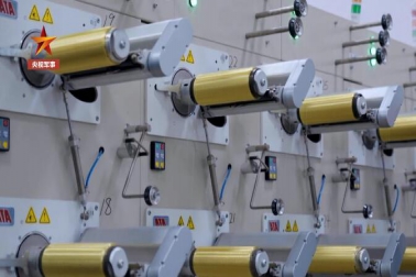 Domestic F-12 aramid fiber has achieved automated production.
